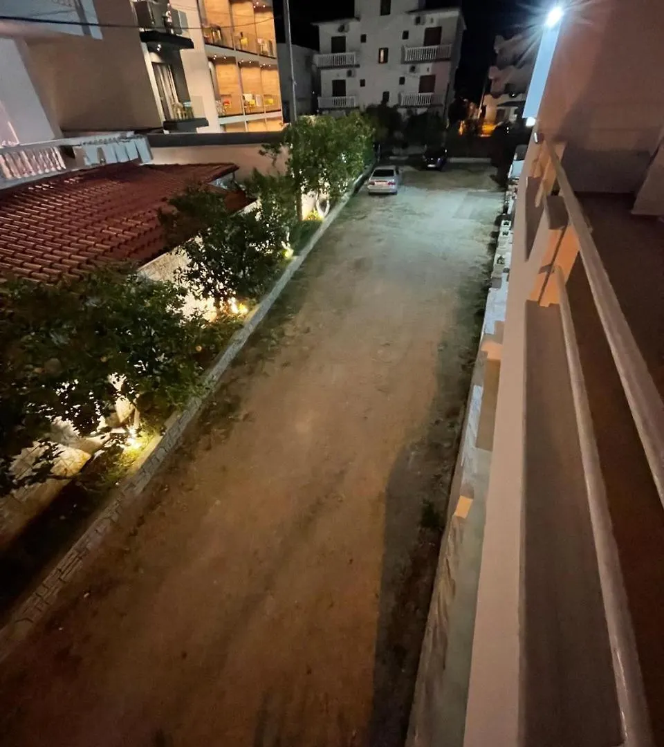 Vila Era Ksamil Bed & Breakfast 0*,  Albania